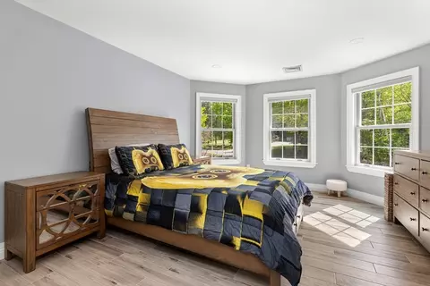 Bedroom - 41 Baldpate Rd, Georgetown, MA 01833 photo 4 of 5