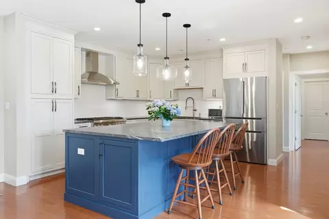 16 Taylor Dr #3012, Reading, MA 01867
