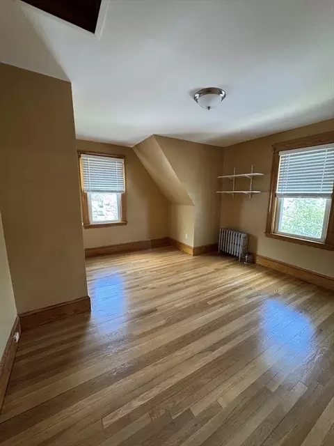 Bedroom - 2 Rosedale Ave, Everett, MA 02149 photo 6 of 7