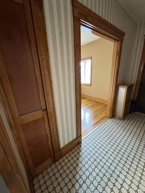 Entry Way - 2 Rosedale Ave, Everett, MA 02149 photo 1 of 1