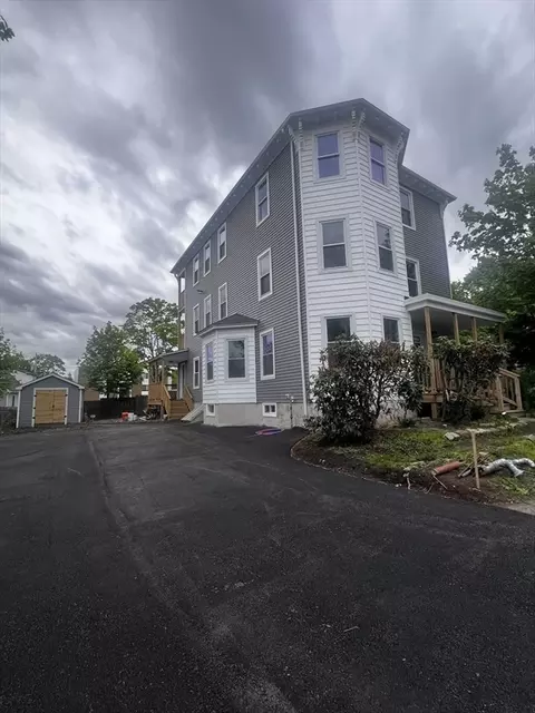 Exterior - 19 Reeves St, Worcester, MA 01607 photo 3 of 6