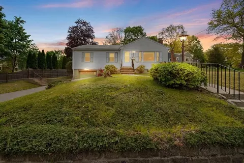 12 Roberts Rd, Canton, MA 02021