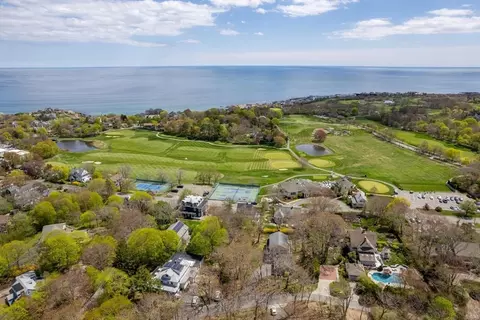 View/Area - 4 Graystone Rd, Gloucester, MA 01930 photo 8 of 9
