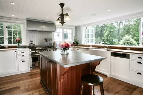 70 Wilsondale St, Dover, MA 02030 photo 8