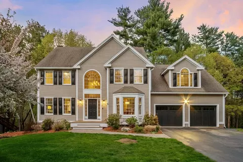 6 Jennifer Dr, Westford, MA 01886