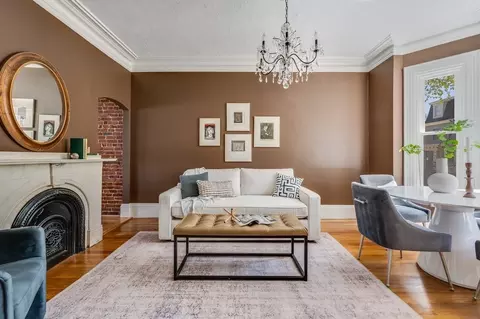 Living - 582 E 7th St, Boston, MA 02127 photo 2 of 4