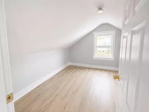Bedroom - 9 Winthrop, Worcester, MA 01604 photo 10 of 11
