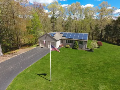 1034 Plymouth St, East Bridgewater, MA 02333