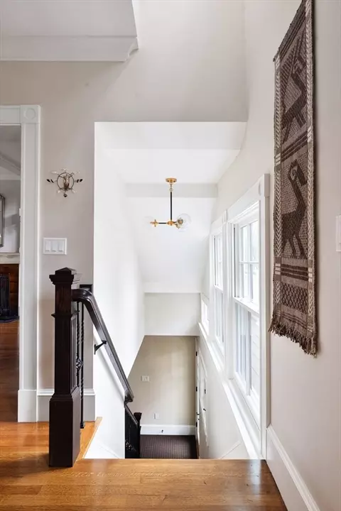 Entry Way - 50 Sumner Rd, Brookline, MA 02445 photo 5 of 5
