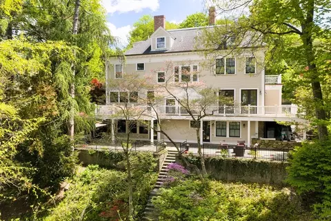 Exterior - 50 Sumner Rd, Brookline, MA 02445 photo 5 of 6