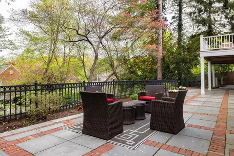 Exterior - 50 Sumner Rd, Brookline, MA 02445 photo 3 of 6