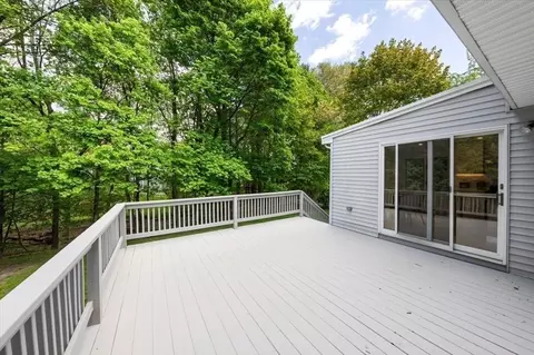 Exterior - 27 Rolling Ln, Needham, MA 02492 photo 2 of 4