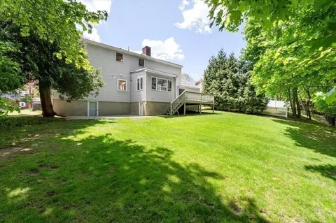 Exterior - 27 Rolling Ln, Needham, MA 02492 photo 3 of 4