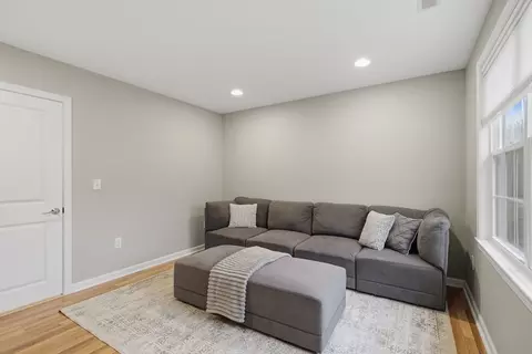 11 Howarth Dr, Upton, MA 01568 photo 38