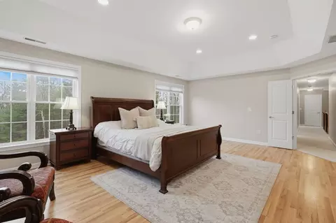 11 Howarth Dr, Upton, MA 01568 photo 26