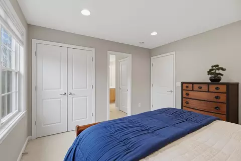 11 Howarth Dr, Upton, MA 01568 photo 31