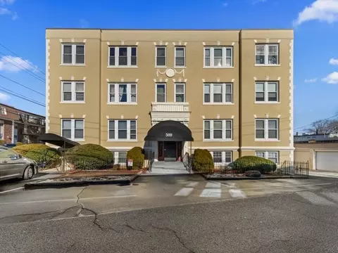 509 Pleasant St #1-4, Melrose, MA 02176