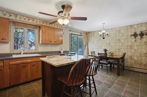 15 Birmingham Rd, Worcester, MA 01606 photo 10
