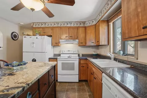 15 Birmingham Rd, Worcester, MA 01606 photo 9