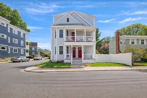 40 Catherine #TWO, Boston, MA 02131