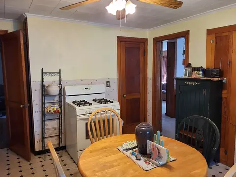 19 Clinton St, Ware, MA 01082 photo 11
