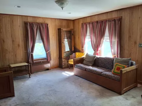19 Clinton St, Ware, MA 01082 photo 14