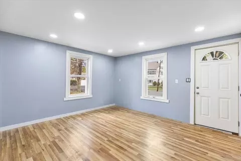 Living - 427-429 High St, Dedham, MA 02026 photo 3 of 3