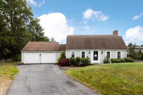22 Anawon Rd, Plymouth, MA 02360