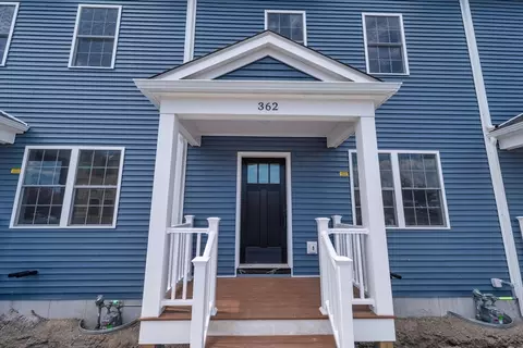 362 High St #362, Fall River, MA 02720