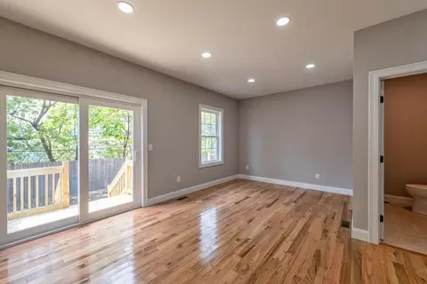 Living - 364 High St #0, Fall River, MA 02720 photo 4 of 4