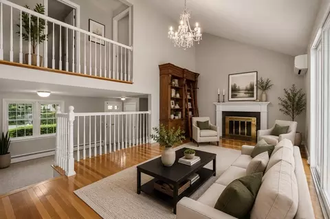 Living - 8 Sunset Dr, Framingham, MA 01701 photo 4 of 8