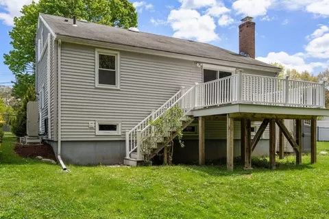 Exterior - 8 Sunset Dr, Framingham, MA 01701 photo 5 of 6