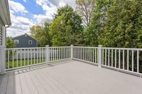Exterior - 8 Sunset Dr, Framingham, MA 01701 photo 3 of 6
