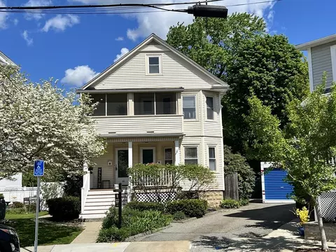 48 Metcalf St, Medford, MA 02155