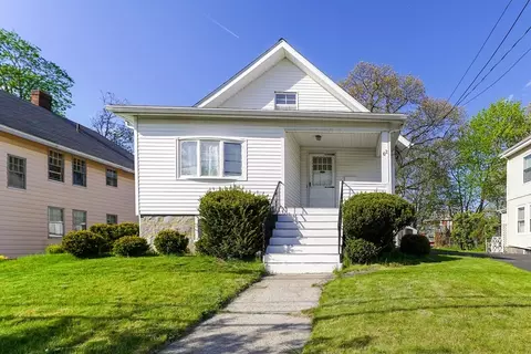 62 Standish Ave, Quincy, MA 02170