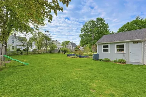 Exterior - 24 Riverside Pl, Walpole, MA 02081 photo 7 of 8