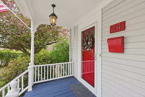 Exterior - 24 Riverside Pl, Walpole, MA 02081 photo 8 of 8