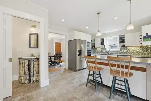 Kitchen - 24 Riverside Pl, Walpole, MA 02081 photo 2 of 4