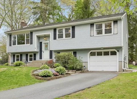 12 Fenway Dr, Milford, MA 01757
