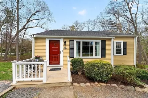 15 Leigh Rd, Norwell, MA 02061
