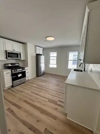 Entry Way - 605 Millbury St, Worcester, MA 01604 photo 1 of 6
