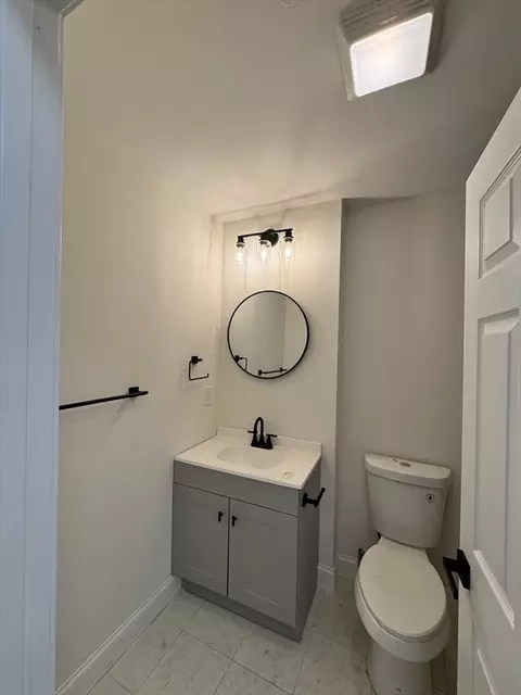 Bath - 605 Millbury St, Worcester, MA 01604 photo 3 of 6