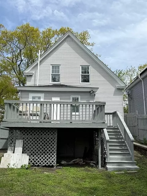 Exterior - 5 Lyman St, Worcester, MA 01603 photo 3 of 3