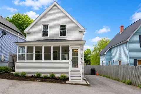 5 Lyman St, Worcester, MA 01603