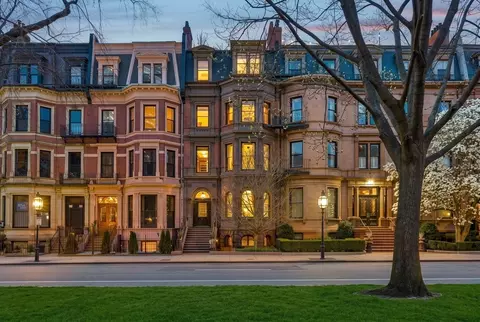 55 Commonwealth Ave, Boston, MA 02116