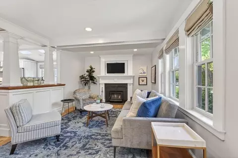 11 Planters Field Ln, Hingham, MA 02043 photo 5