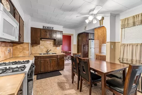Kitchen - 18 Wendell Pl, Springfield, MA 01105 photo 1 of 4