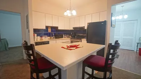 Kitchen - 140 Chestnut St #314, Springfield, MA 01103 photo 1 of 2