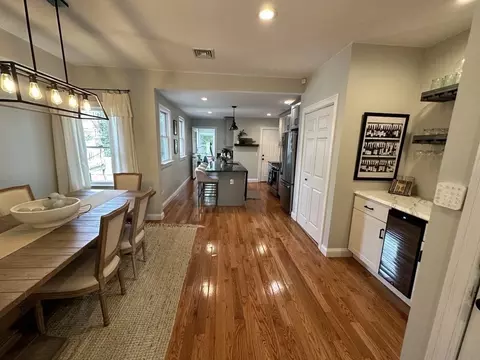 64 L St, Boston, MA 02127