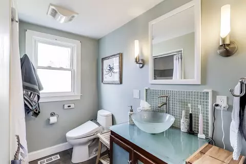 22 Irving St, Reading, MA 01867 photo 17